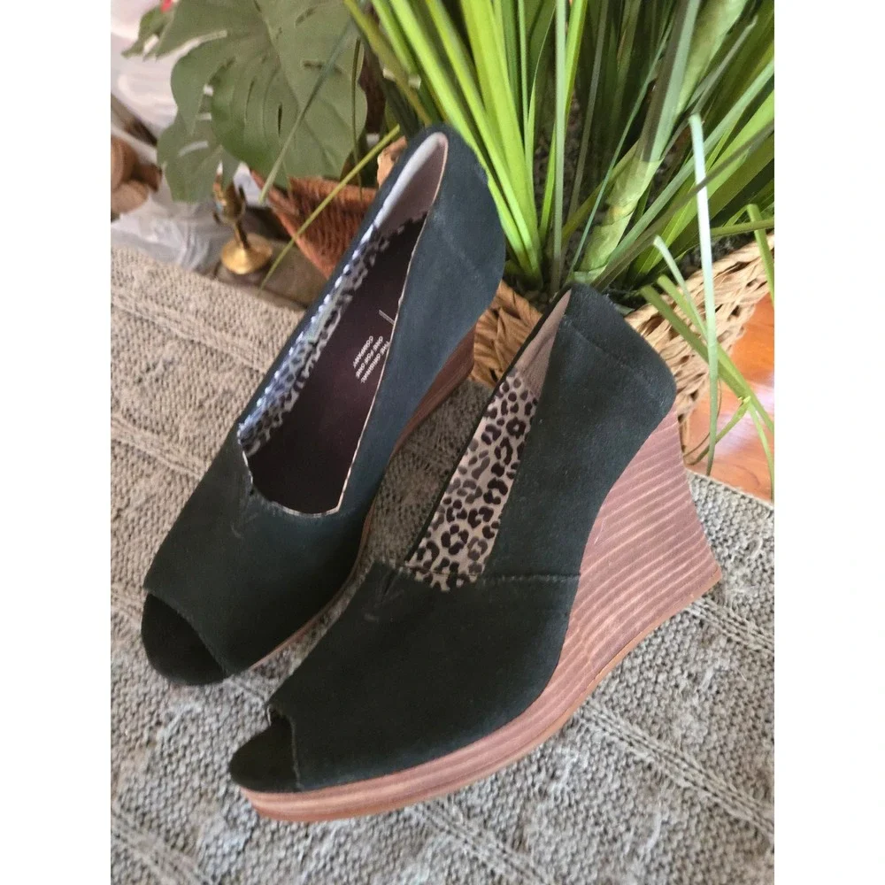 Toms black suede
